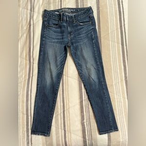 American Eagle Jegging. Size 6 short. Gentle used.